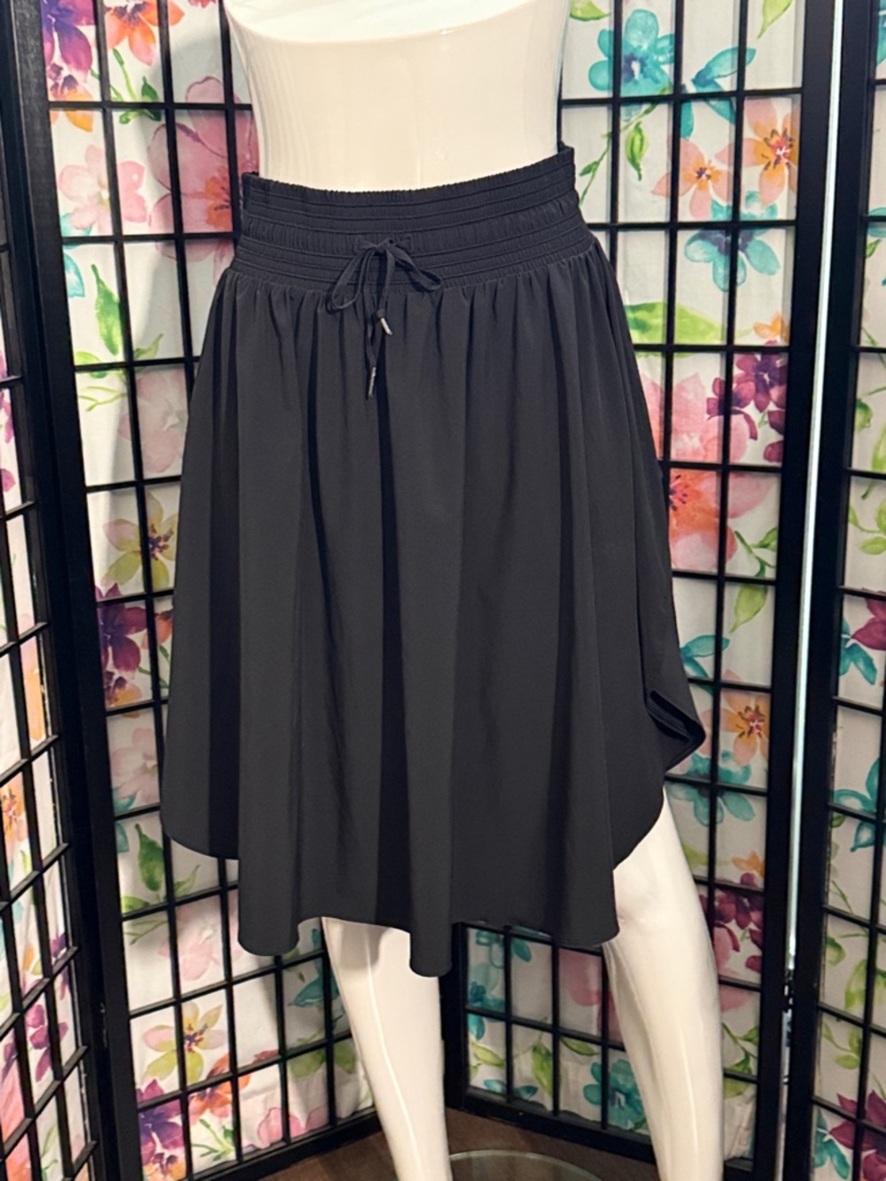 Lululemon Black Smocked Waist Skirt